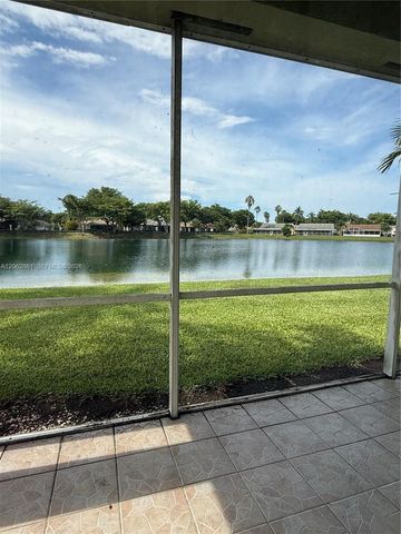 2435 SE 7th Pl 2435, Homestead, FL 33033