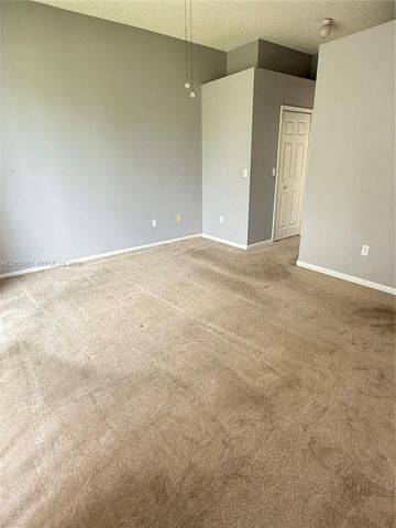 2435 SE 7th Pl 2435, Homestead, FL 33033