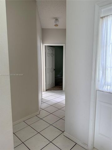 2435 SE 7th Pl 2435, Homestead, FL 33033