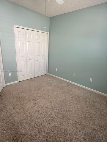 2435 SE 7th Pl 2435, Homestead, FL 33033