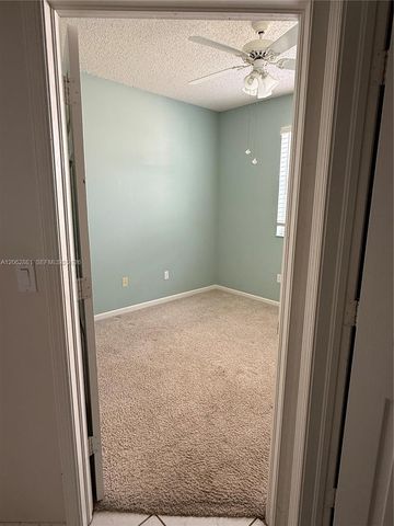 2435 SE 7th Pl 2435, Homestead, FL 33033