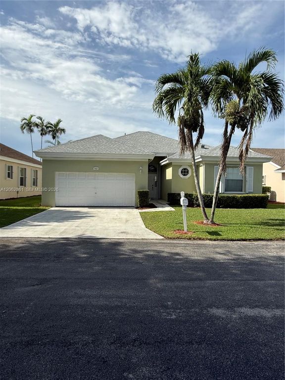 2435 SE 7th Pl 2435, Homestead, FL 33033