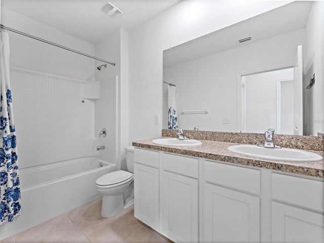 9032 WATER CHESTNUT DRIVE, Tampa, FL 33637