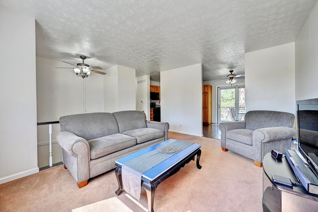 355 Merravay Drive, Florence, KY 41042