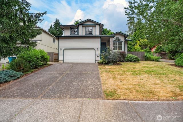 9305 NE 14th Way, Vancouver, WA 98664