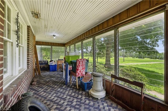 5853 Riverdale Drive, Jamestown, NC 27282