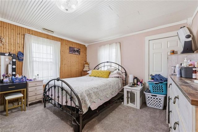 5853 Riverdale Drive, Jamestown, NC 27282