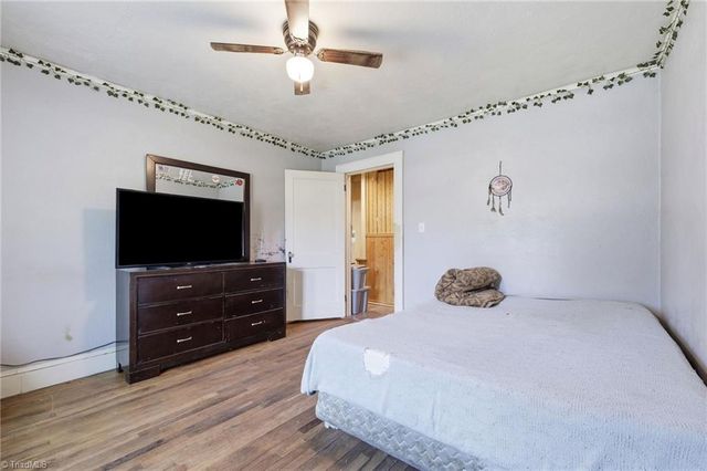 5853 Riverdale Drive, Jamestown, NC 27282