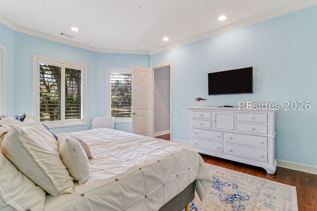 2 Chelsea Ct, Hilton Head Island, SC 29928