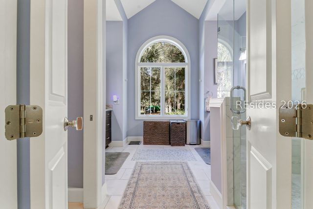 2 Chelsea Ct, Hilton Head Island, SC 29928