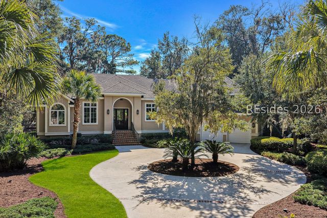 2 Chelsea Ct, Hilton Head Island, SC 29928