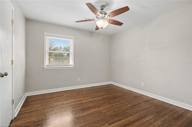 6025 Skylark Road, Pfafftown, NC 27040