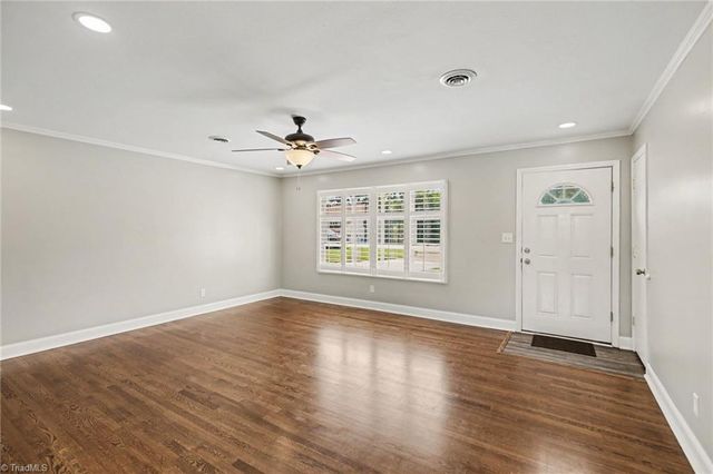 6025 Skylark Road, Pfafftown, NC 27040