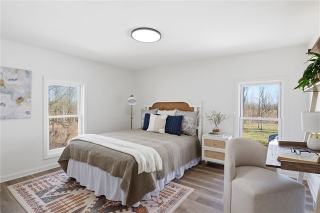 1241 County Road 8, Farmington, NY 14425