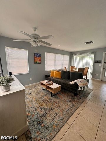 620 SE 47th ST 2, Cape Coral, FL 33904