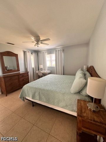 620 SE 47th ST 2, Cape Coral, FL 33904