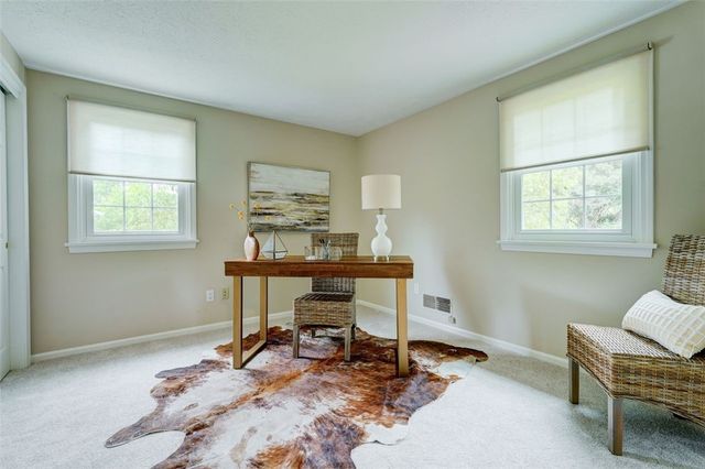 18 Concord Drive, Pittsford, NY 14534