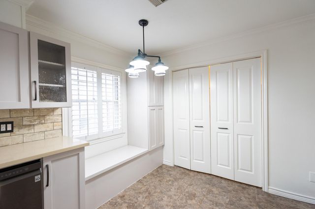 5718 Kuldell Drive, Houston, TX 77096