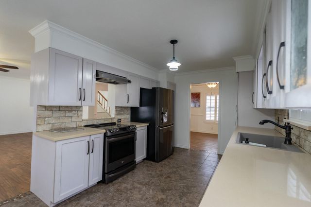 5718 Kuldell Drive, Houston, TX 77096