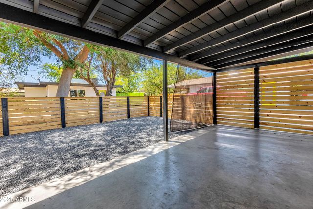 3110 N 39TH Street, Phoenix, AZ 85018