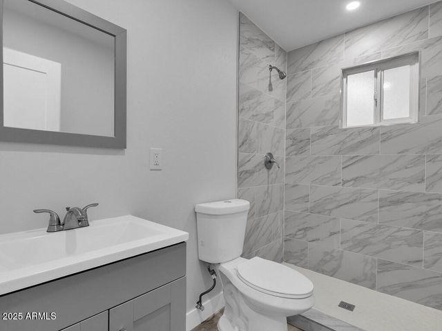 3110 N 39TH Street, Phoenix, AZ 85018