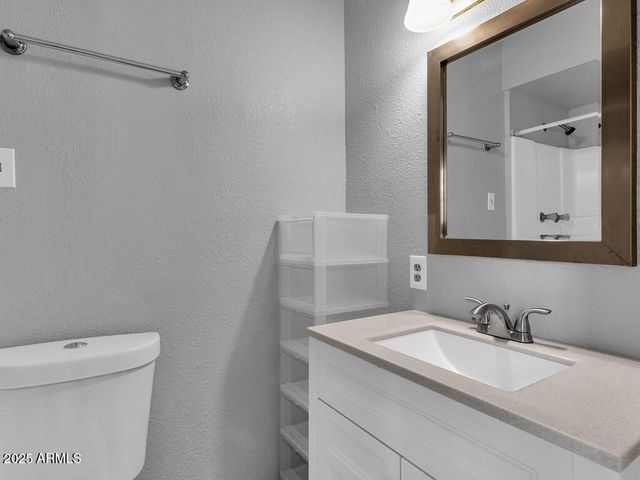 3110 N 39TH Street, Phoenix, AZ 85018