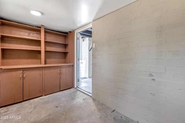 3110 N 39TH Street, Phoenix, AZ 85018