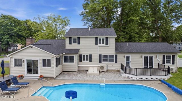 15 Jerome Lane, South Glens Falls, NY 12803