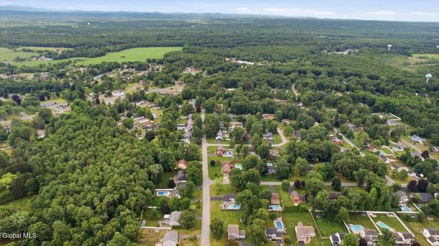 15 Jerome Lane, South Glens Falls, NY 12803