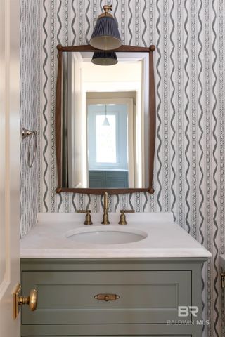 451 N Mobile Street, Fairhope, AL 36532