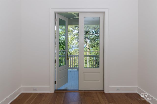 451 N Mobile Street, Fairhope, AL 36532