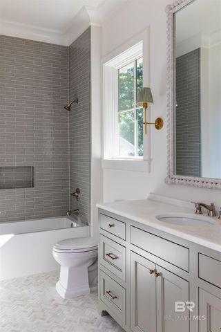 451 N Mobile Street, Fairhope, AL 36532