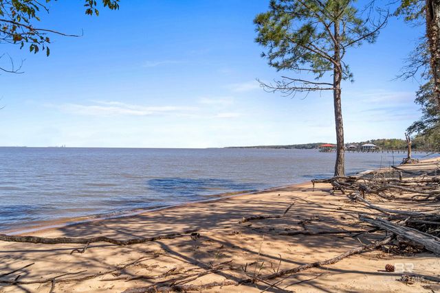 451 N Mobile Street, Fairhope, AL 36532