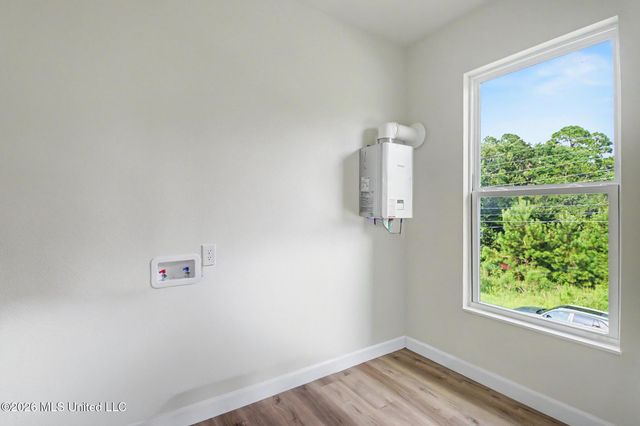 6601 April Bayou Drive, Biloxi, MS 39532