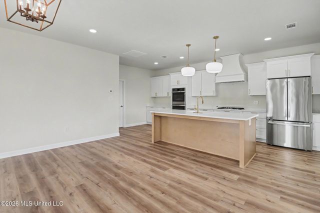 6601 April Bayou Drive, Biloxi, MS 39532