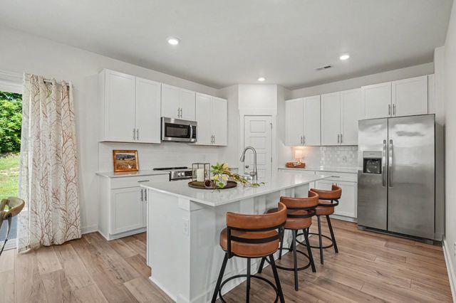 810 Els Ct, Spring Hill, TN 37174