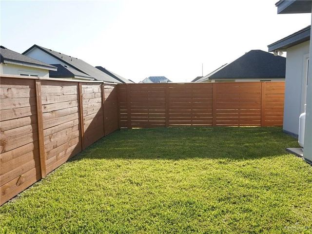 2700 E Comal Road, Edinburg, TX 78542