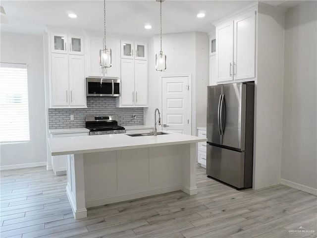 2700 E Comal Road, Edinburg, TX 78542