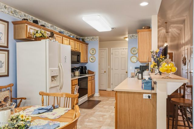 36 Trace Ln, Shelbyville, KY 40065