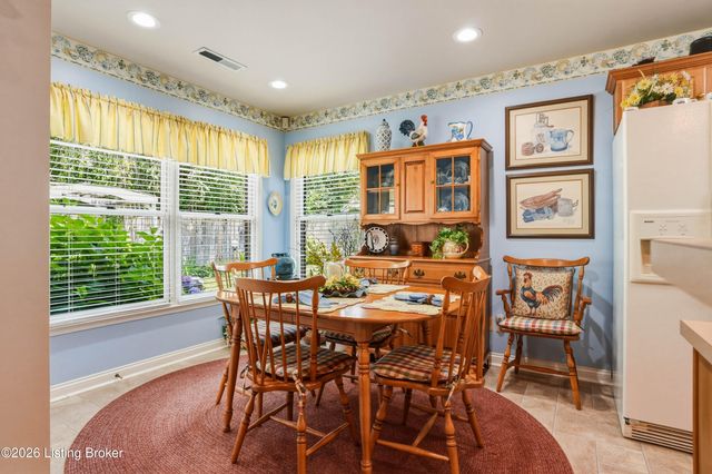 36 Trace Ln, Shelbyville, KY 40065