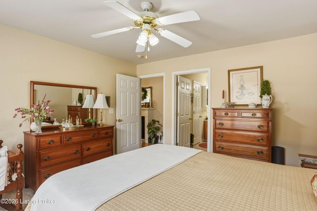 36 Trace Ln, Shelbyville, KY 40065