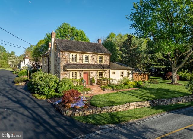 10 EBELHARE RD, Pottstown, PA 19465