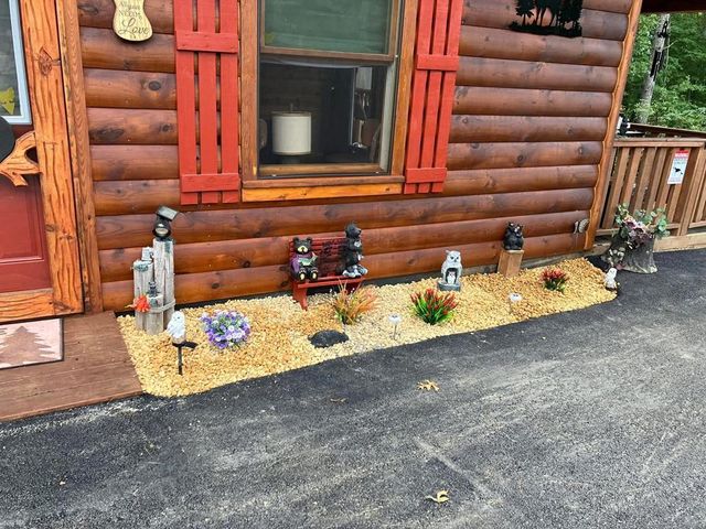 30 Zoe Hill Drive, Murphy, NC 28906