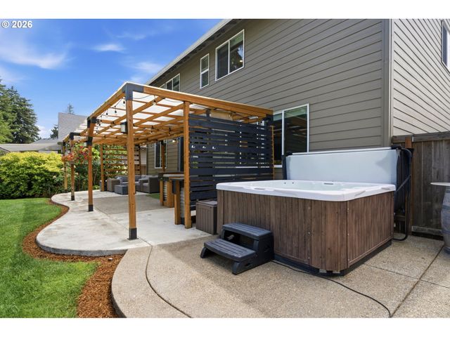 4245 Se FAITH Ave, Milwaukie, OR 97267