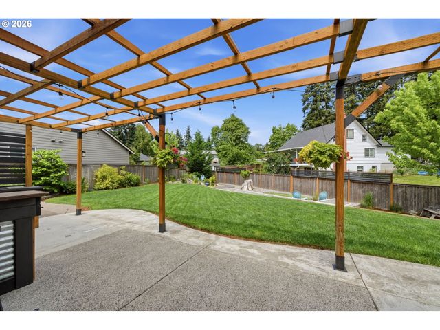 4245 Se FAITH Ave, Milwaukie, OR 97267