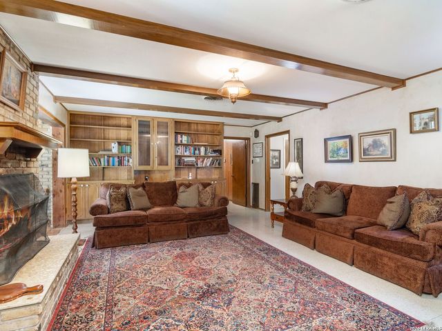 4114 Shady Oak Street, San Antonio, TX 78229