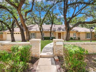 4114 Shady Oak Street, San Antonio, TX 78229