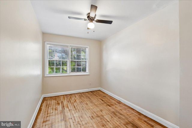 6846 BROENING RD, Dundalk, MD 21222