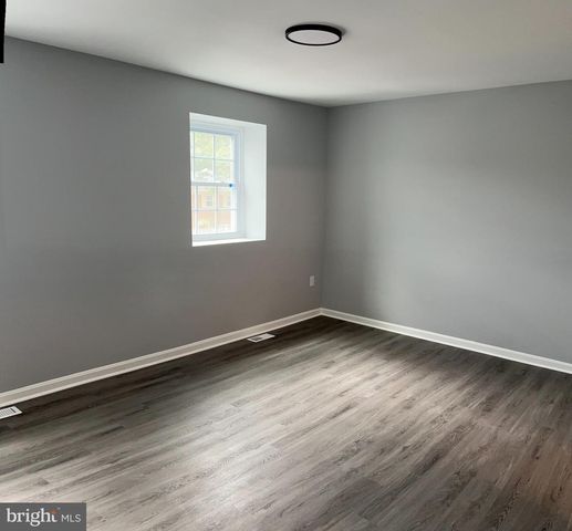 3807 PORT HOPE PT, Triangle, VA 22172