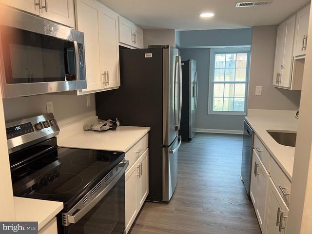 3807 PORT HOPE PT, Triangle, VA 22172